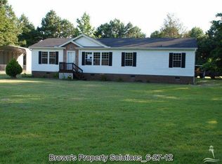 559 Arbor Dr, Bolivia, NC 28422