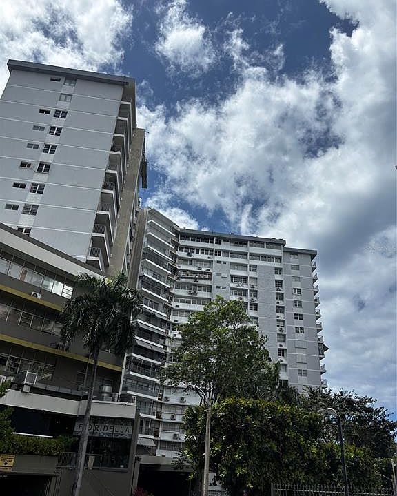 1st image of 2 CALLE MADRID #9E