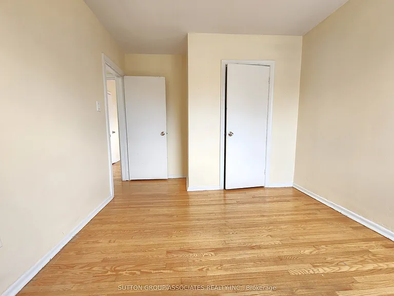 3 Greenbrook Dr #301 — Photo 19
