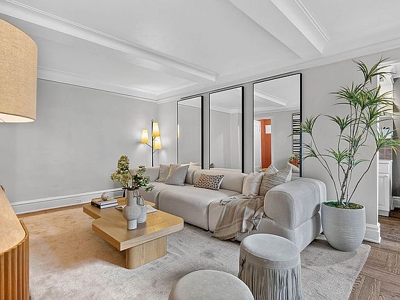 2nd image of 333 E 53rd St APT 8H