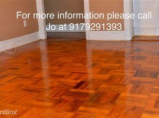 3013 31st St, Astoria, NY 11102