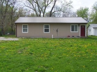 618 Russell St, Lathrop, MO 64465