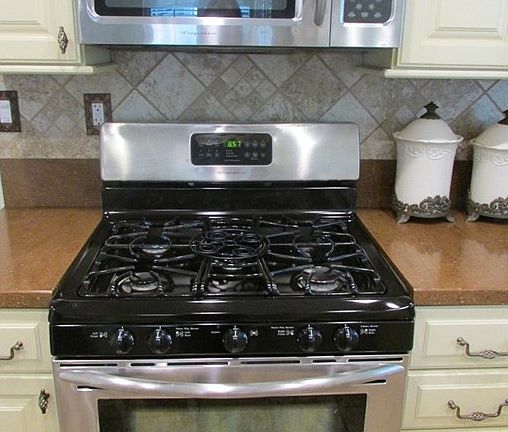 5th image of 3431 Mountainside Dr