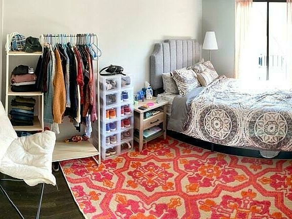 3rd image of 444 Franklin Ave APT 3B