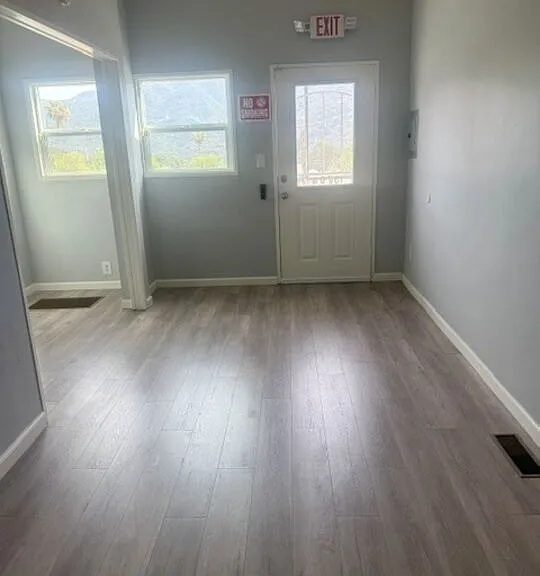 3704 Foothill Blvd — Photo 4