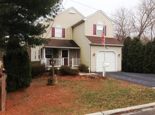 430 2nd Ave, Folsom, PA 19033
