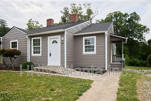 162 Hedges St SE Photo 1 162 Hedges St SE Photo 1