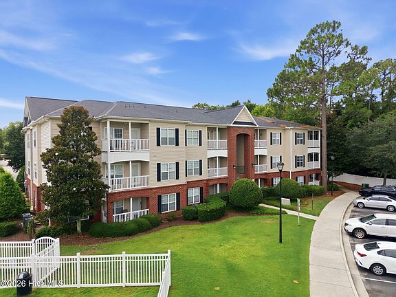 4th image of 1500 Cadfel Court #202