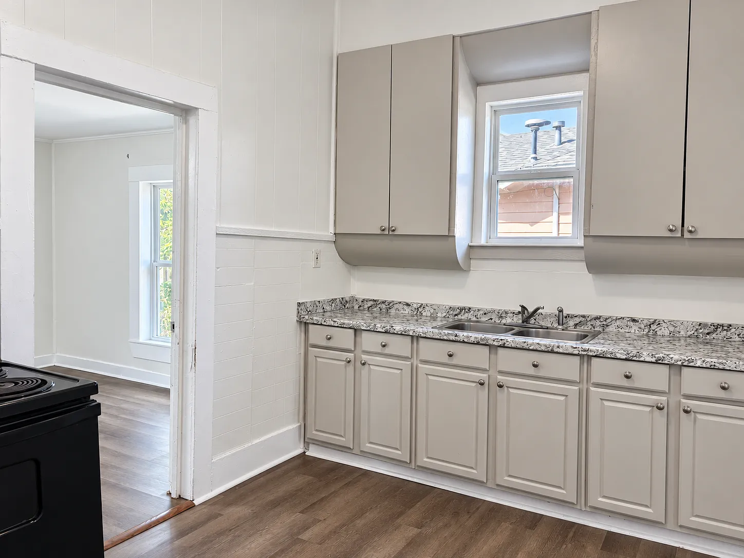 4 bed, 1250 sqft, $1,950 — Photo 3