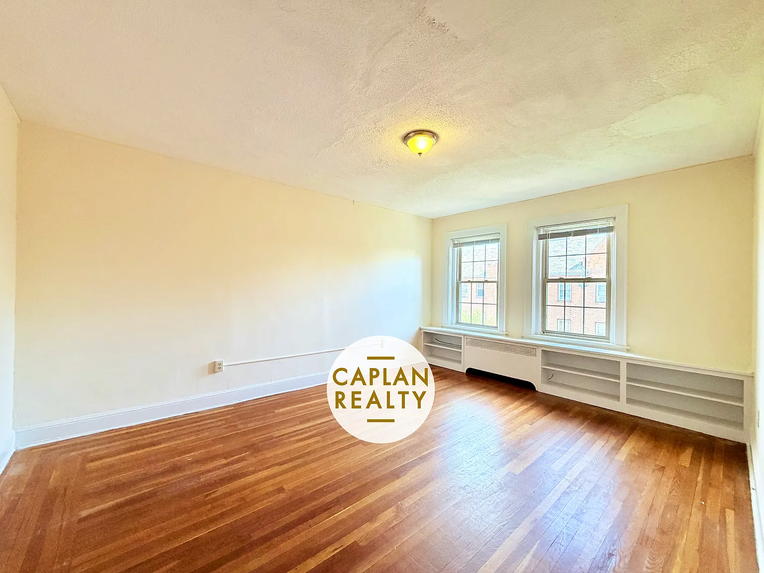 1 bed, $1,600 — Photo 2