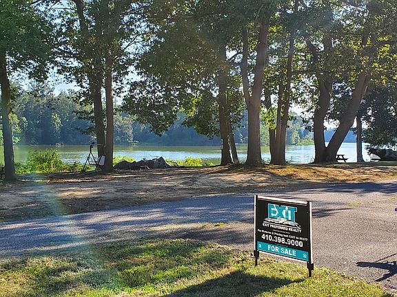 5th image of 31-30 Hiawatha Cir #6