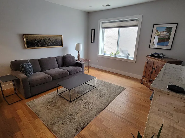 1700 2nd St NW #5 — Photo 3