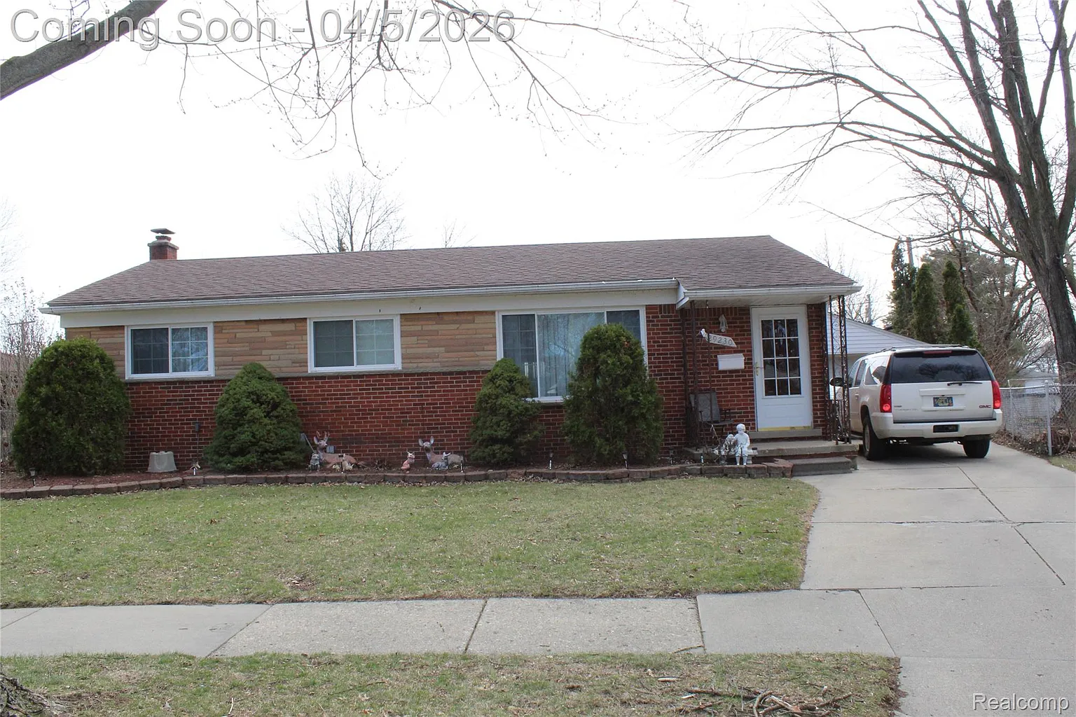 29230 Moulin Ave photo 1