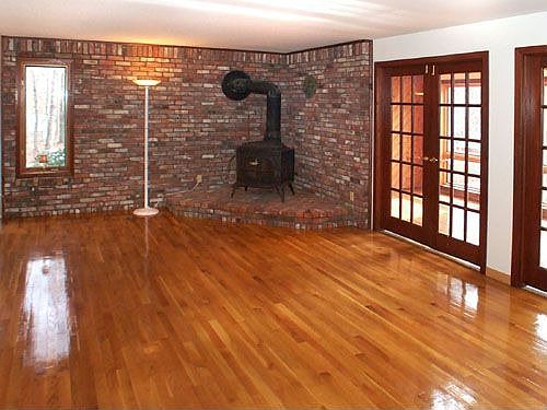 Living Room/wood stove