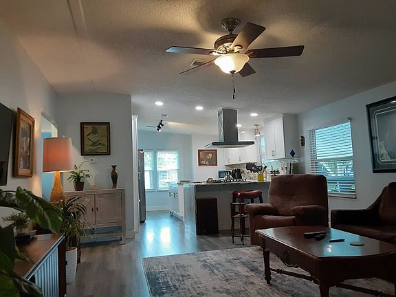 4th image of 8723 Barcin Cir