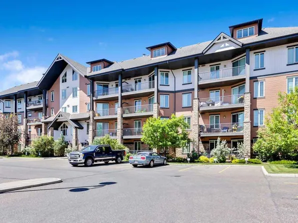 15 E Sunset Sq #2110, Cochrane, AB T4C 0E7