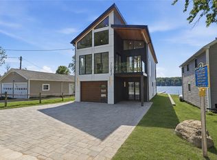 7043 Lake Bluff Rd, Wolcott, NY 14590