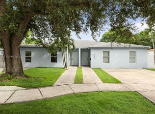 523-525 NW 106th St, Miami, FL 33150