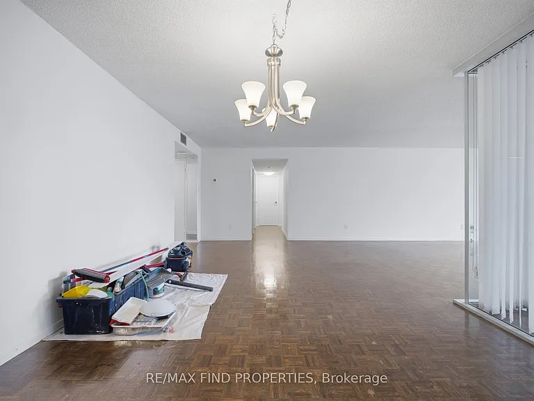 30 Wellington St E #901 — Photo 21