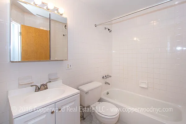 Rented by Copperwood Real Estate | media 27