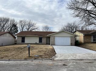 1807 Arkansas St, Gainesville, TX 76240