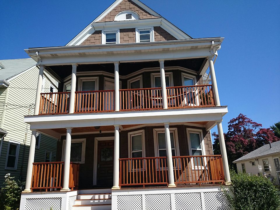 2nd image of 32 Magdala St