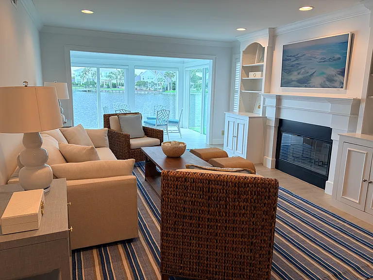 91 San Juan Dr #D2 — Photo 8
