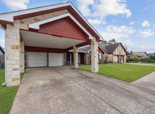 123 Ballantrae Ln, Houston, TX 77015