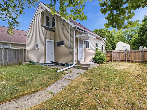 3rd image of 5325 N 48th STREET