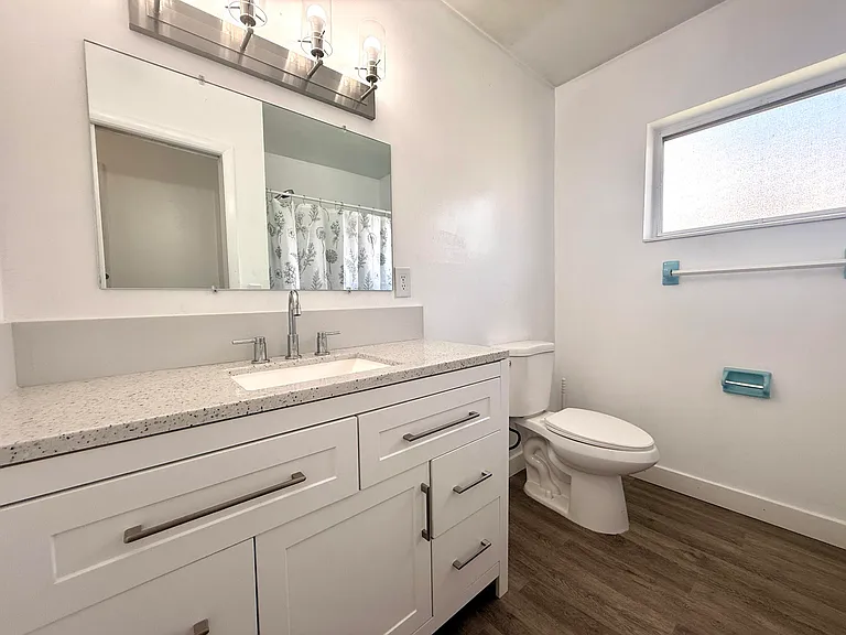 2854 Crosley Dr E #J — Photo 7