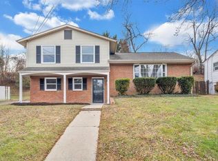 4521 Hammond Ln, Roanoke, VA 24018