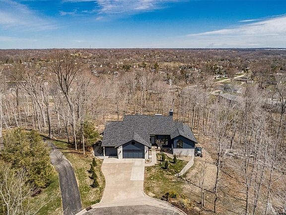 2nd image of 3600 Grant Wood Dr SE