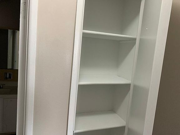 5th image of 49 W 65th St APT 3