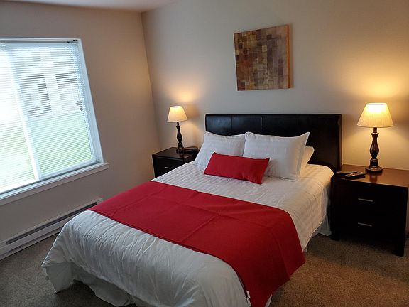 5th image of 2208 N Sedge Ln