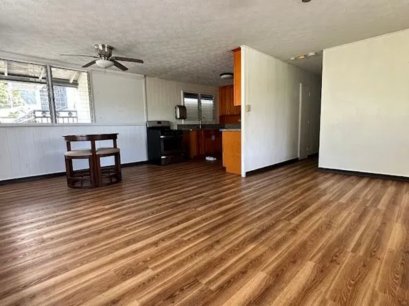 Kalihi 2673 A (Fiesta), 2673A Kalihi St #3, Honolulu, HI 96819