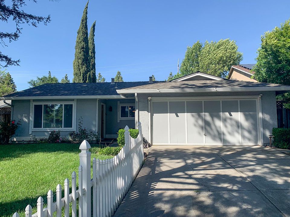 1st image of 7022 Avenida Rotella