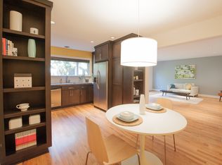 935 SE 16th Ave APT 7, Portland, OR