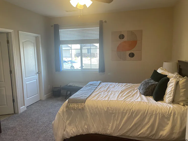 10510 Rollins Dr — Photo 9
