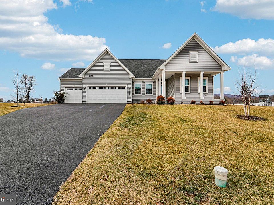 1st image of 1423 Ramblewood Dr