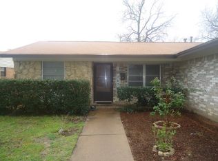 2620 Burning Tree Ln, Irving, TX 75062