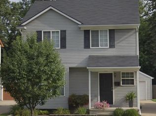 686 Eleven Mile Rd, Berkley, MI 48072