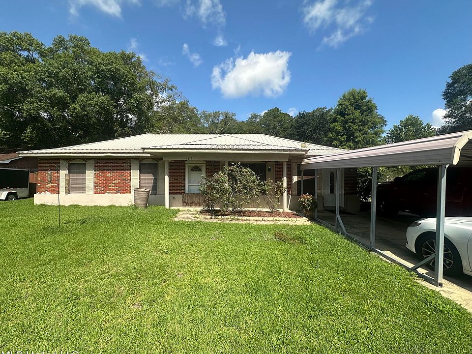 1st image of 4819 King James Dr