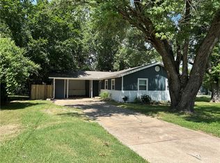1237 N Vista Pl, Fayetteville, AR 72703
