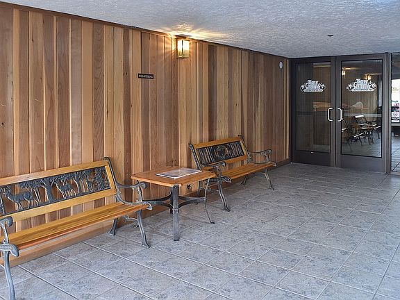 4th image of 2000 Prospector Ave #213