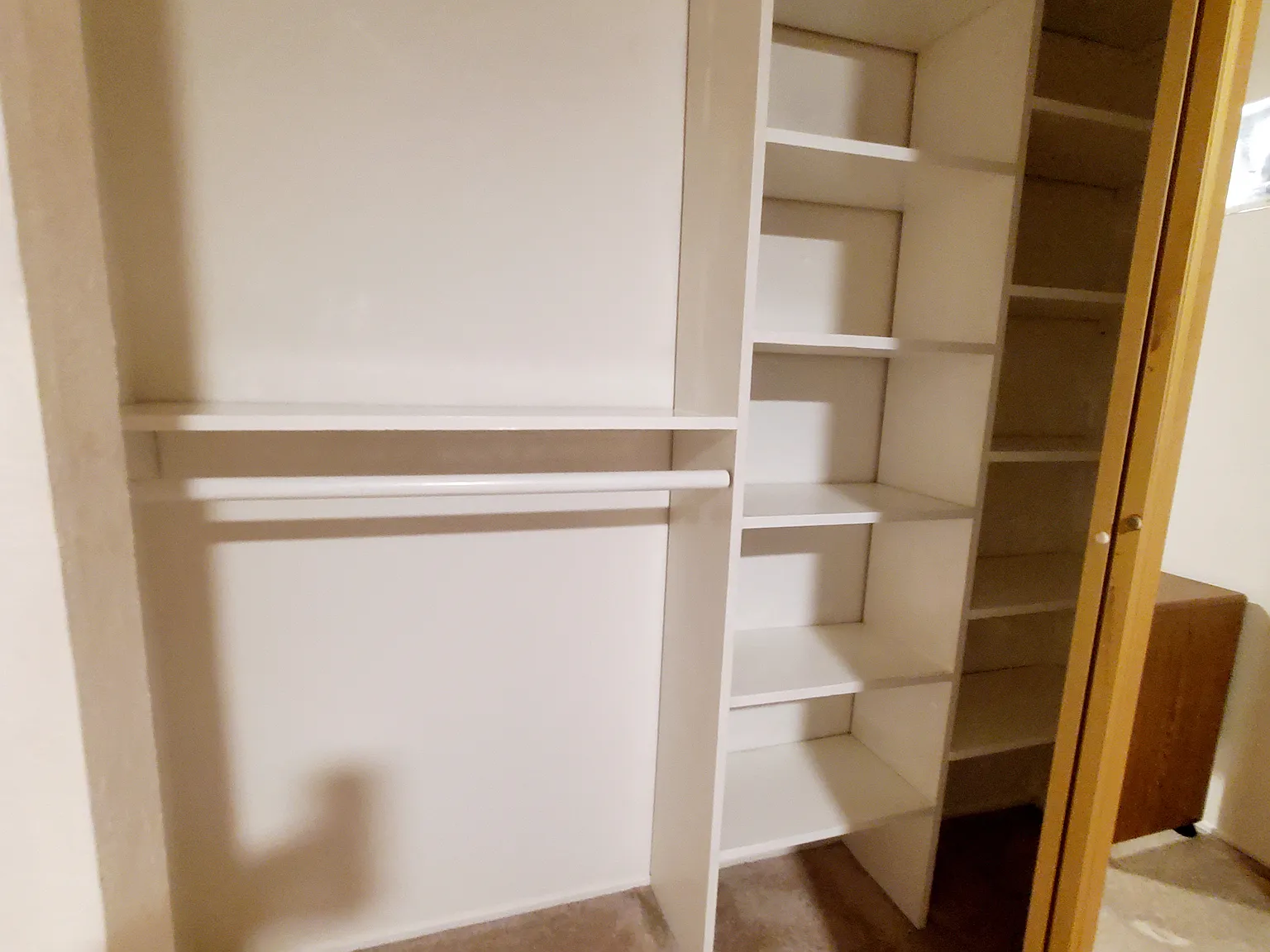 1141 Longshore Dr — Photo 3