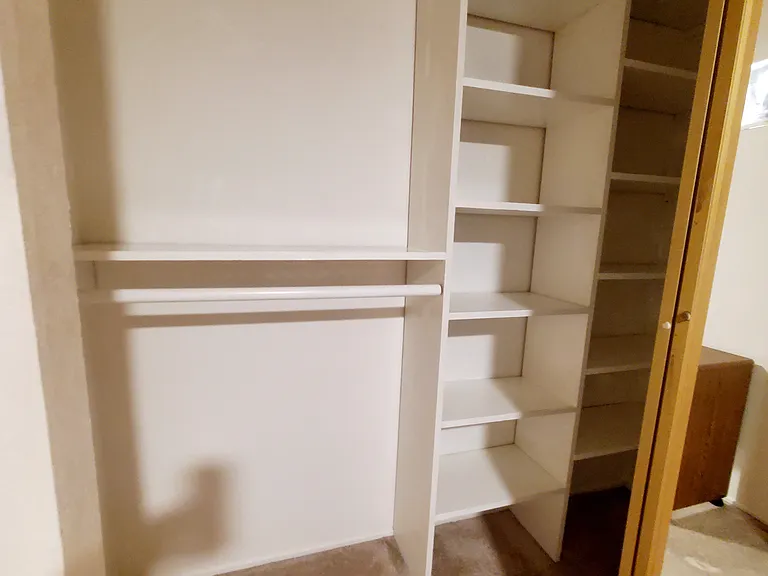 1141 Longshore Dr — Photo 3