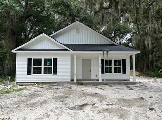 41 Pocahontas Dr, Midway, GA 31320