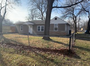 2701 Black Ln, Collinsville, IL 62234
