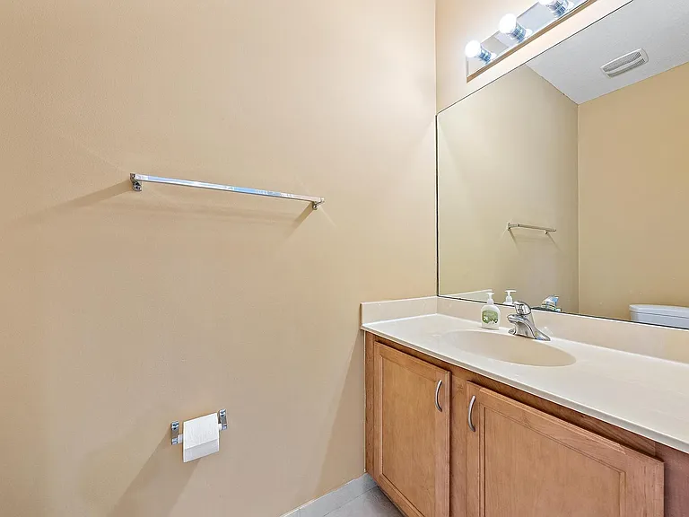 770 Millbrae Ct — Photo 14