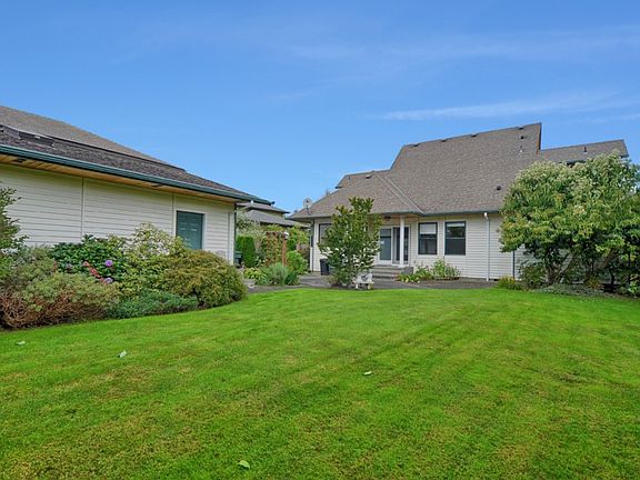 2nd image of 13004 13th Pl NE